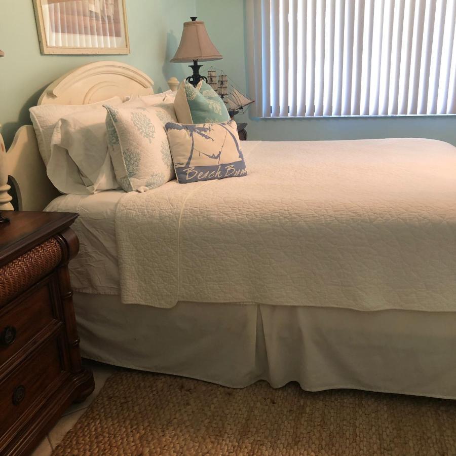 Beach Bungalow At Ocean Village 皮尔斯堡 外观 照片